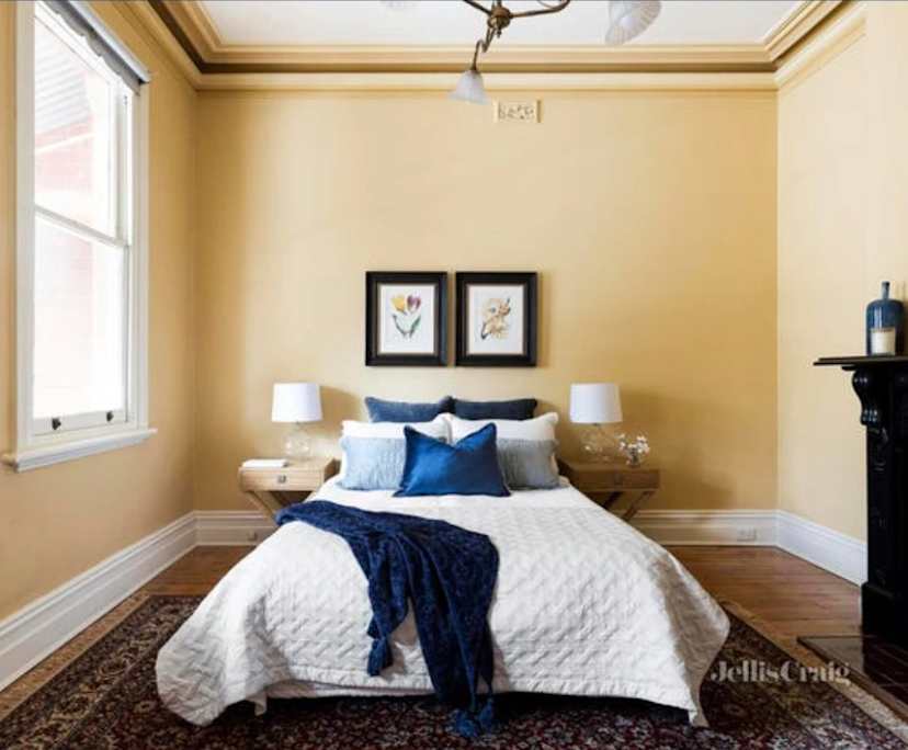 propertyImage