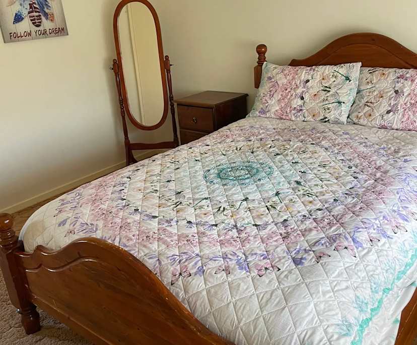 $250, Share-house, 3 bathrooms, Bairnsdale VIC 3875