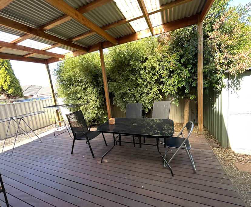 $220, Share-house, 3 bathrooms, Caroline Springs VIC 3023