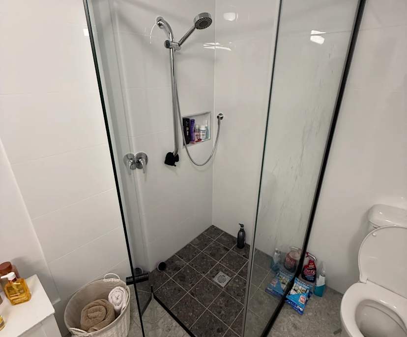 $350, Share-house, 2 bathrooms, Woodridge QLD 4114