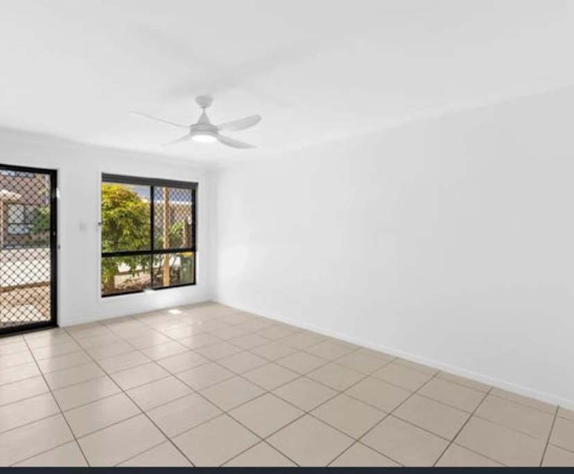$250, Flatshare, 3 bathrooms, Doolandella QLD 4077