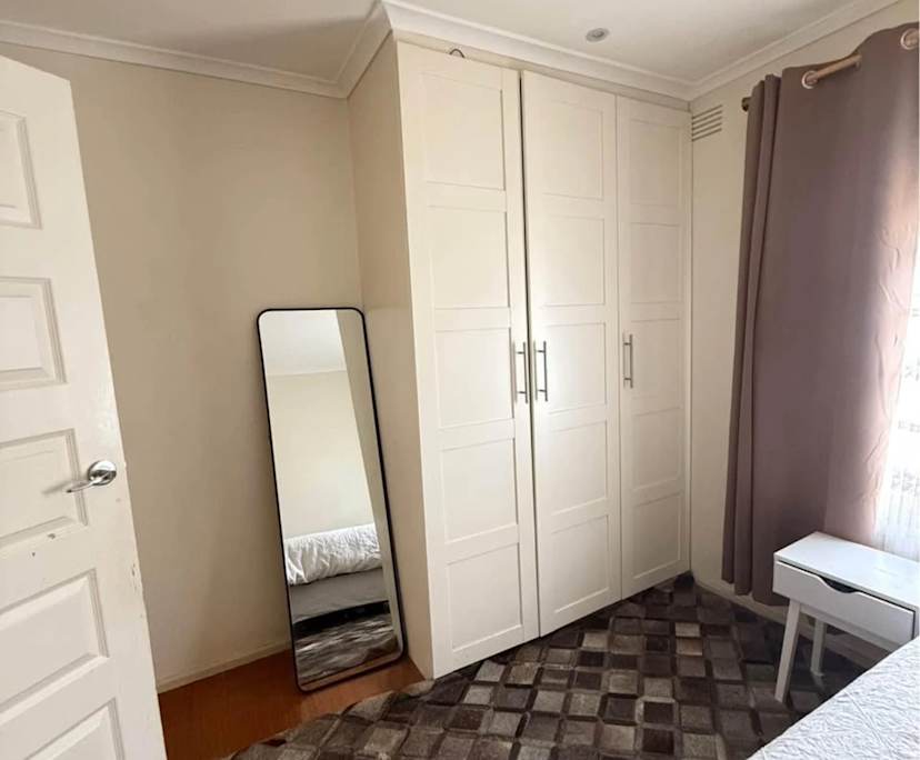 propertyImage
