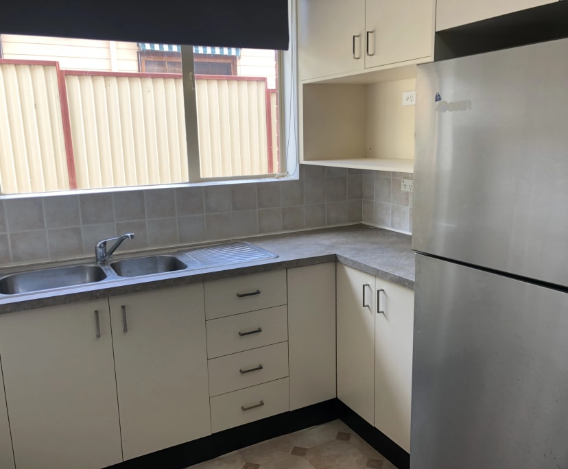 Granny Flat for Rent in Queanbeyan, Canberra 380,...