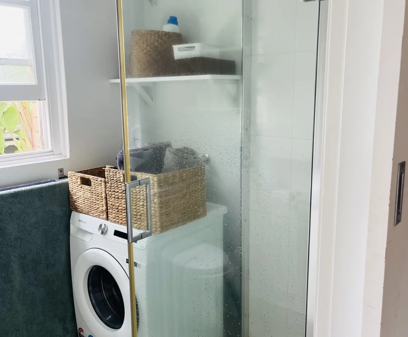 $450, Flatshare, 2 bathrooms, Freshwater NSW 2096