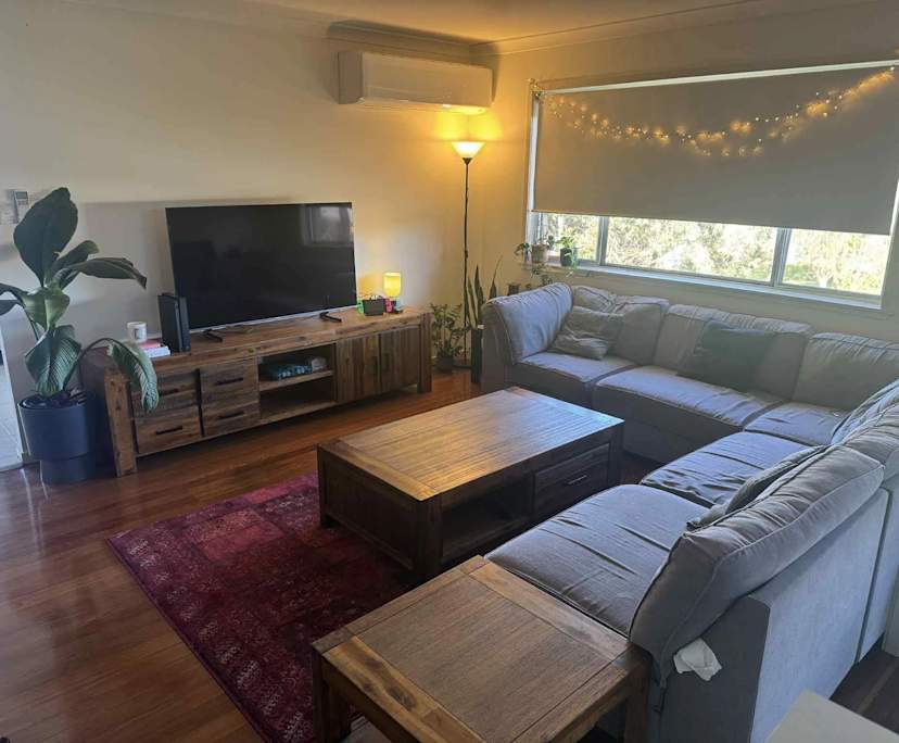 Unfurnished room in a share house