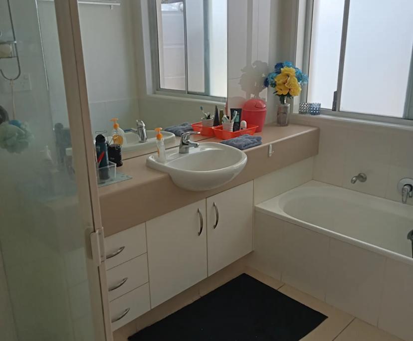 $300, Share-house, 4 bathrooms, Warana QLD 4575