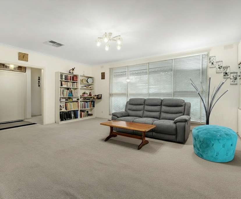 Room in a share house