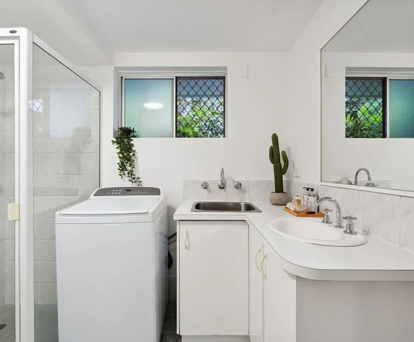 $350, Flatshare, 2 bathrooms, Wembley WA 6014