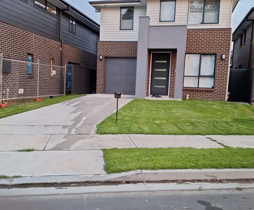 3 Rooms for Rent in Werrington, Sydney 250300, F...