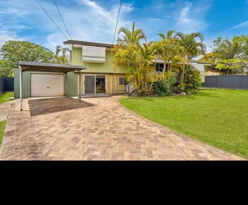 propertyImage