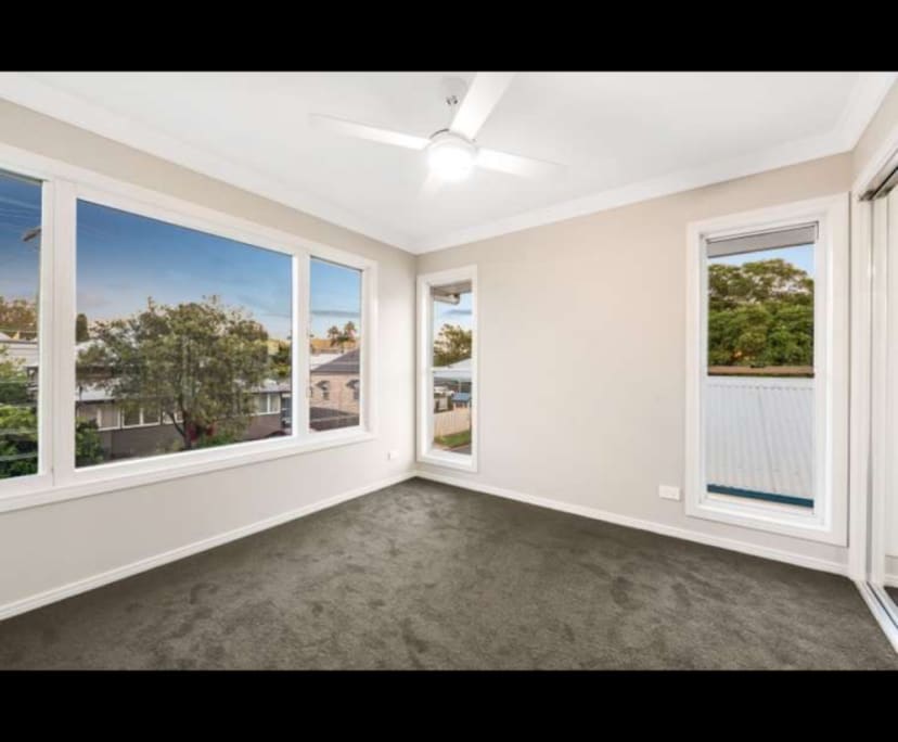propertyImage