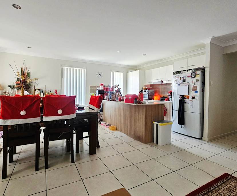 $320, Share-house, 4 bathrooms, Crestmead QLD 4132