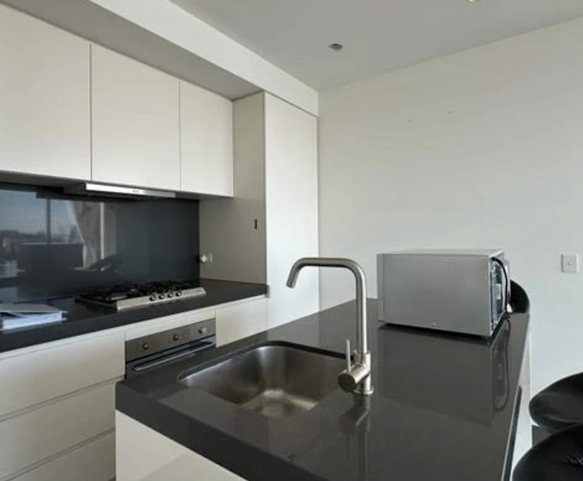 $450, Flatshare, 2 bathrooms, Carlton North VIC 3003