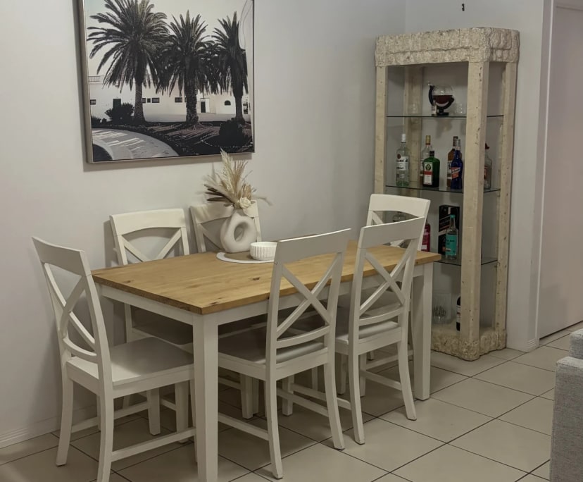Unfurnished room in a share house