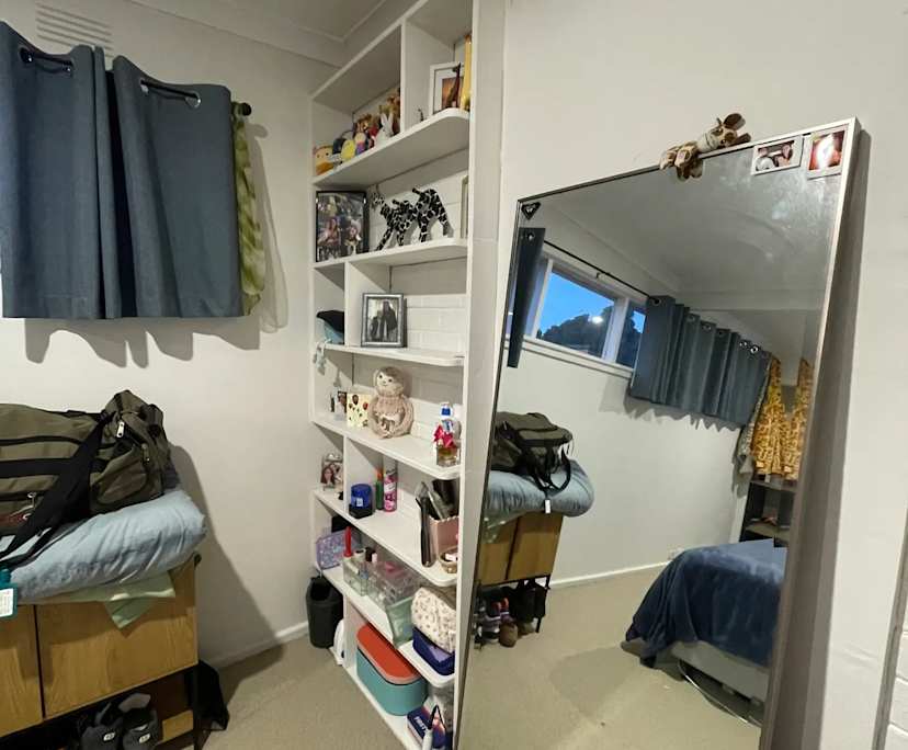 Unfurnished room in a share house