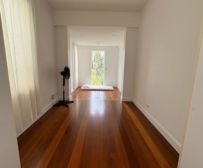 Unfurnished room in a share house