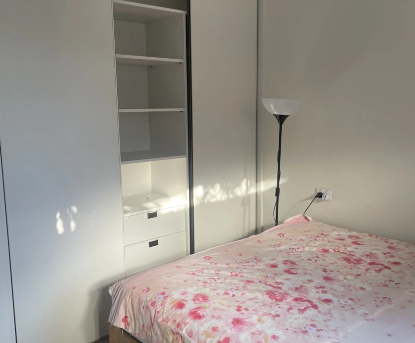 Furnished room in a share house