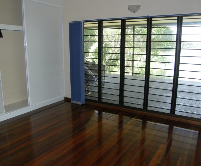 Furnished room in a share house