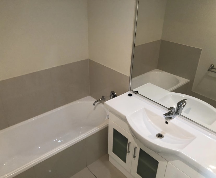 $325-335, Share-house, 2 rooms, Albion QLD 4010, Albion QLD 4010