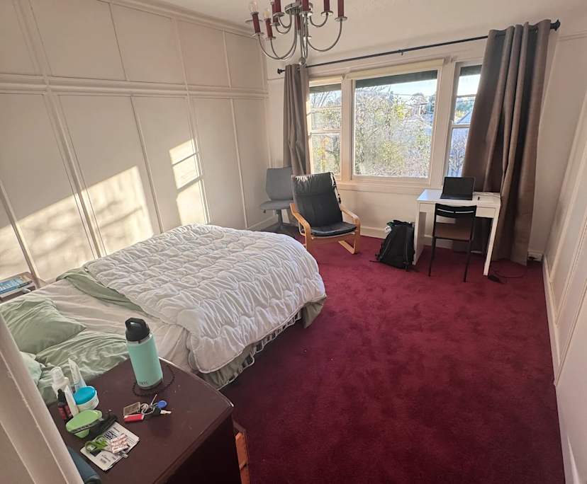 Furnished room with own bathroom