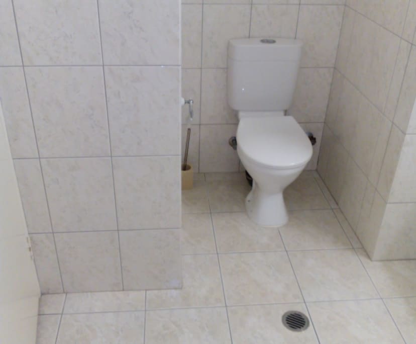 $410, Flatshare, 2 bathrooms, Surfers Paradise QLD 4217