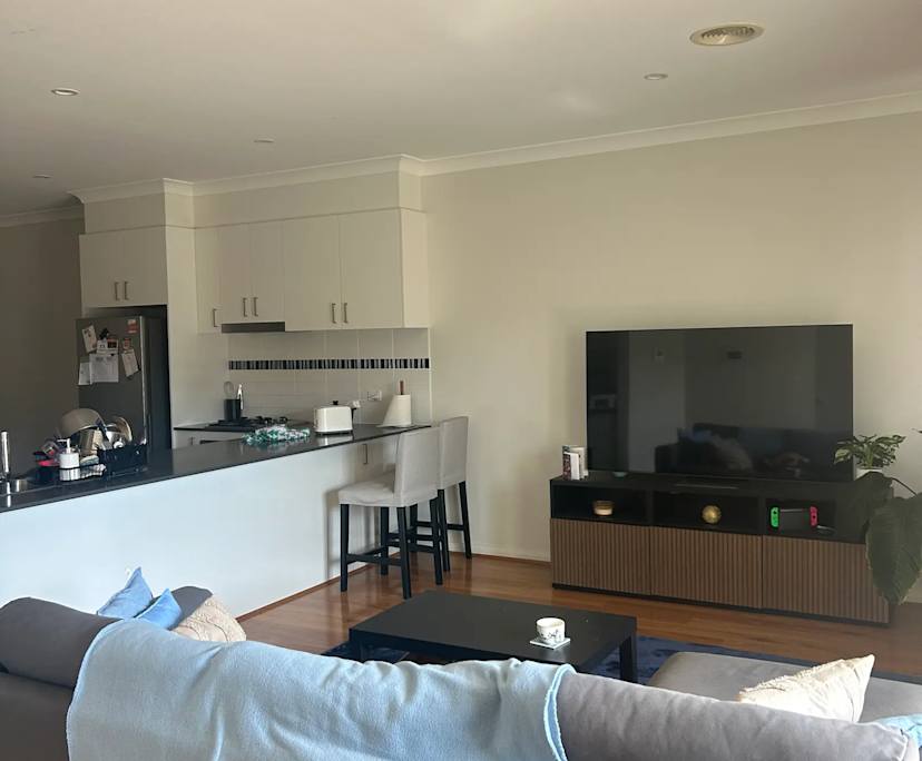 Unfurnished room in a share house