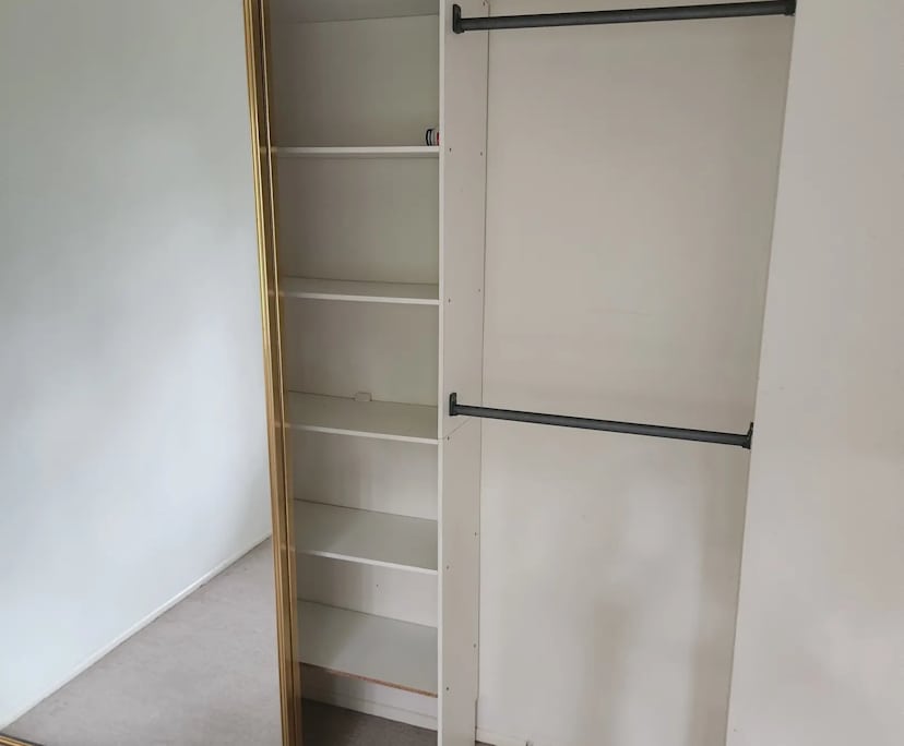 $160, Share-house, 4 bathrooms, Mansfield QLD 4122