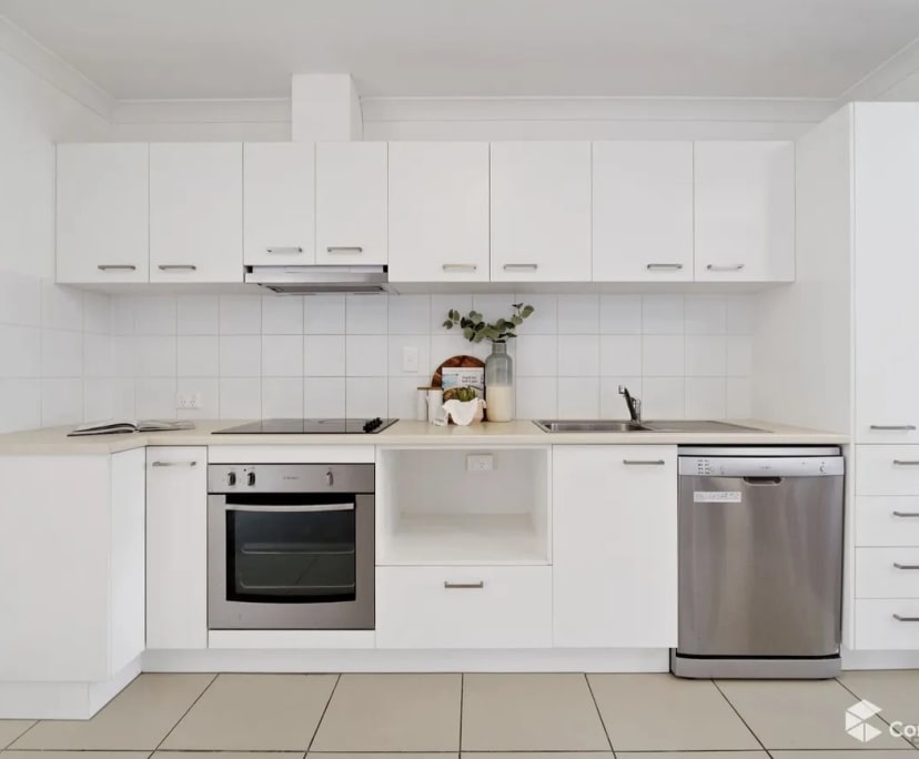 $300, Share-house, 3 bathrooms, Carseldine QLD 4034