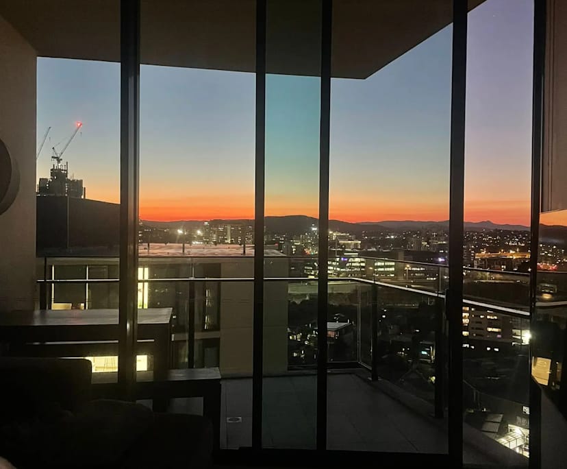 $400, Flatshare, 2 bathrooms, Newstead QLD 4006