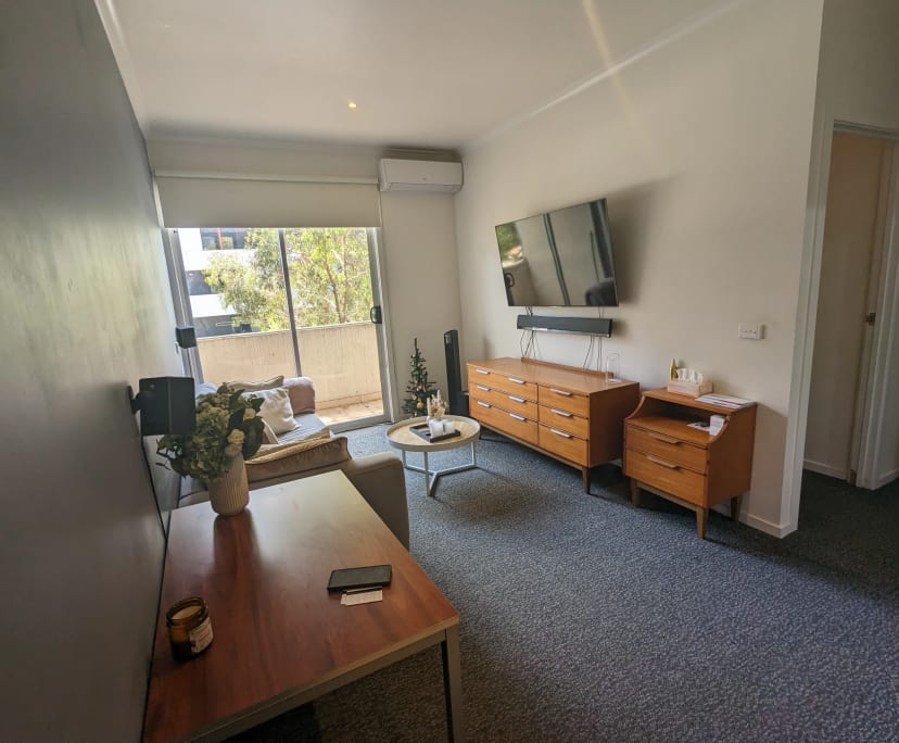 Furnished room with own bathroom