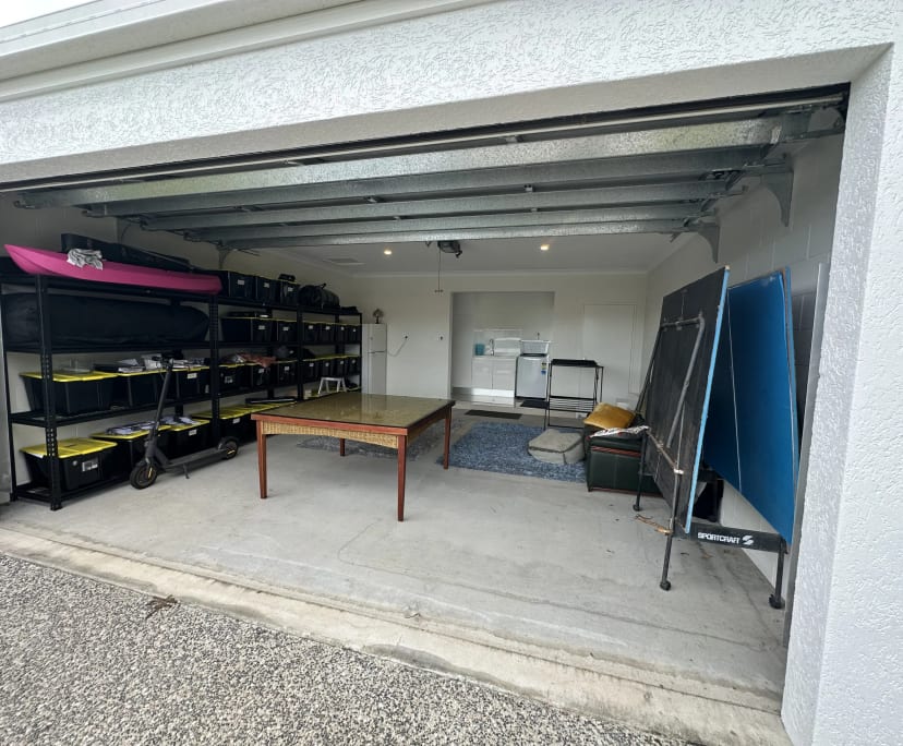 $250, Share-house, 4 bathrooms, Trinity Beach QLD 4879