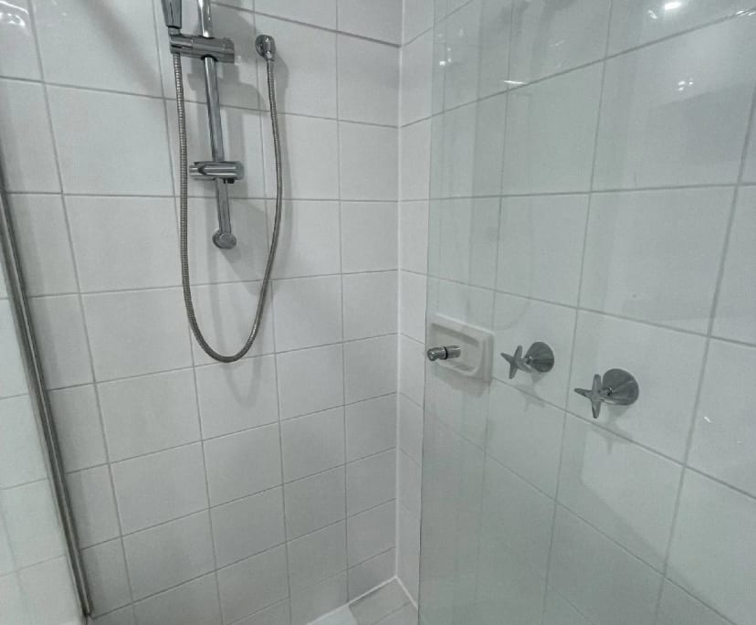 $550, Flatshare, 2 bathrooms, Toorak VIC 3142