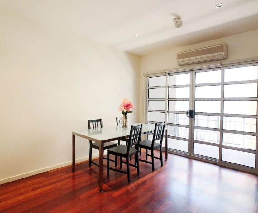 Whole Property for Rent in North Melbourne, Melbourn...