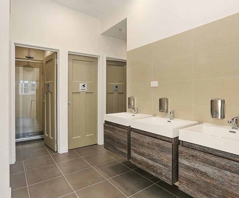 $285, Share-house, 6 bathrooms, Geelong VIC 3220