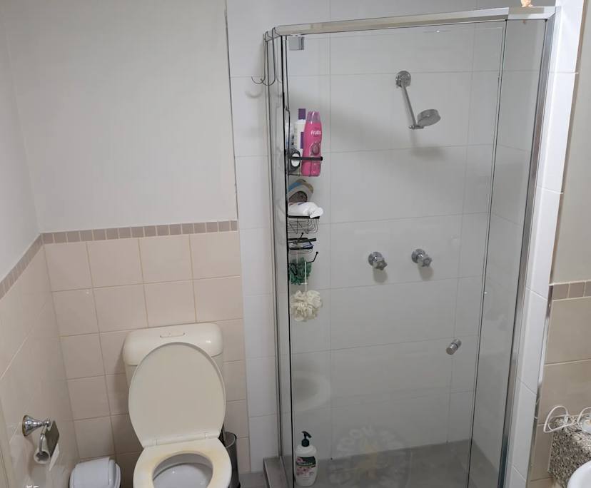 $370, Share-house, 3 bathrooms, Robina QLD 4226