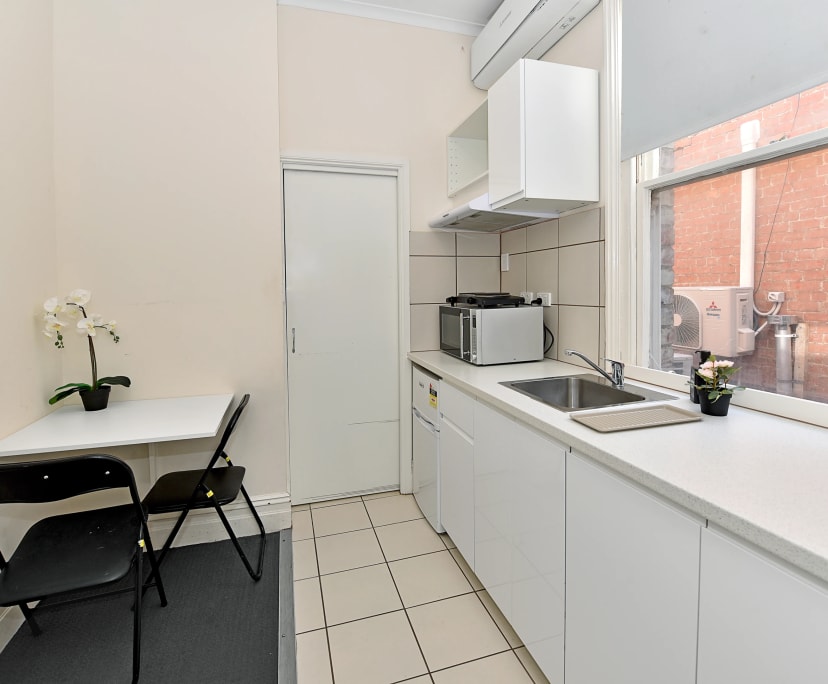 $550, Studio, 1 bathroom, Carlton VIC 3053