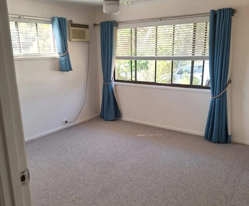 Unfurnished room in a share house