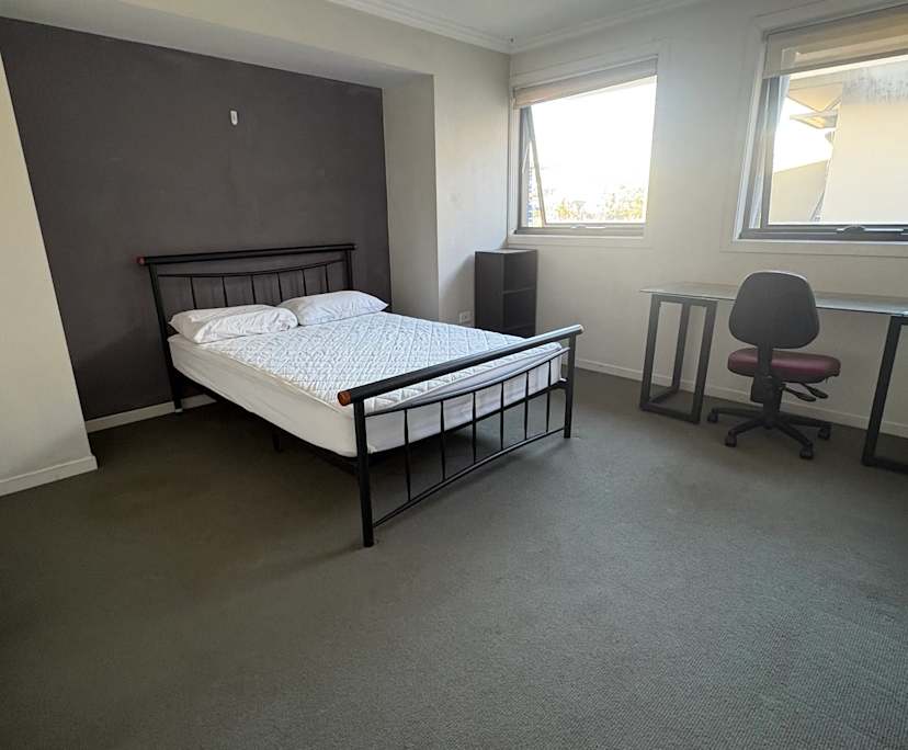Room in a share house
