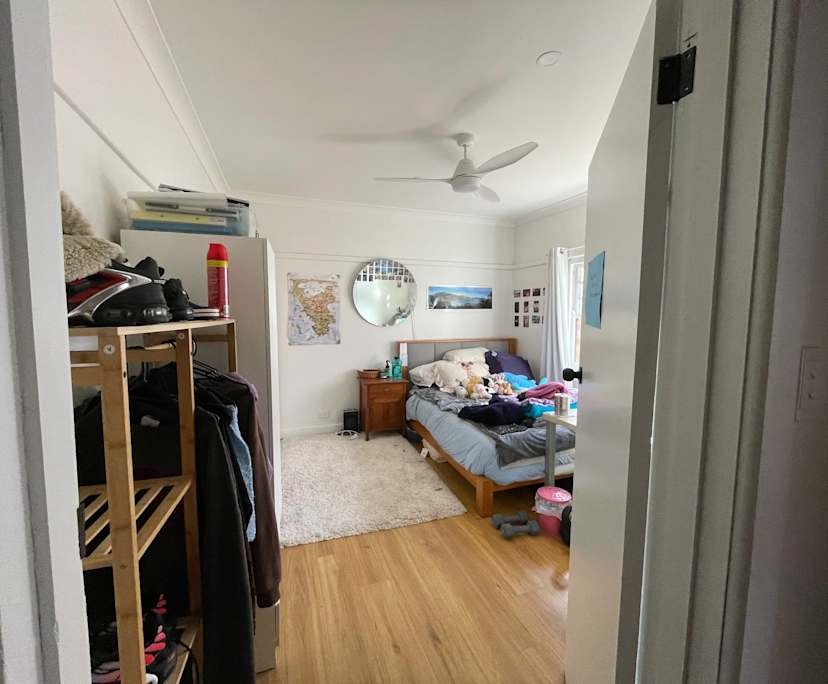 Unfurnished room in a share house