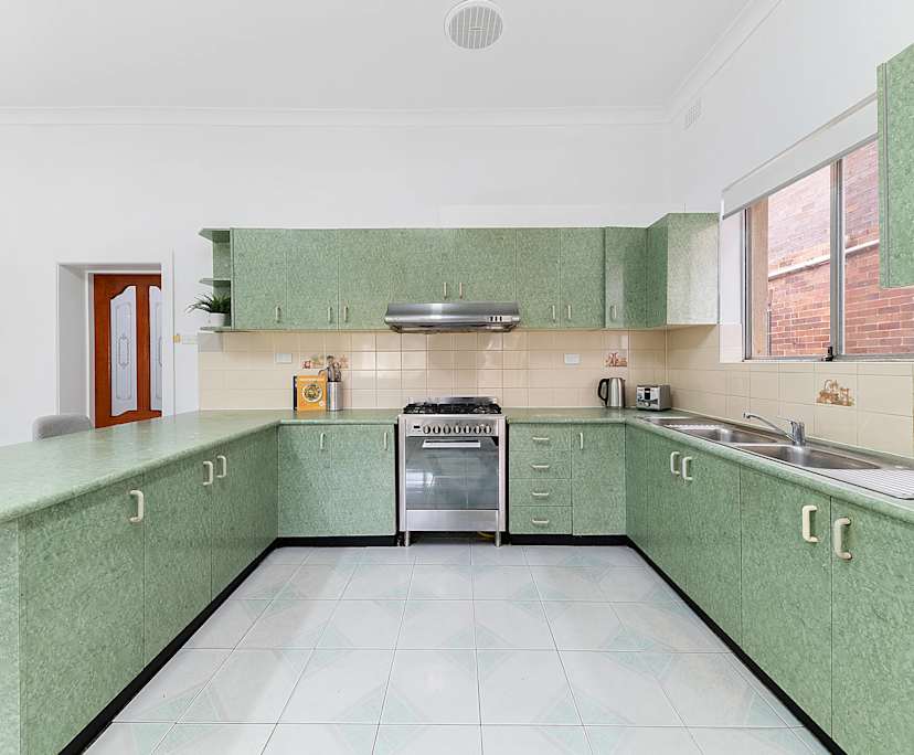 $295, Share-house, 6 bathrooms, Marrickville NSW 2204