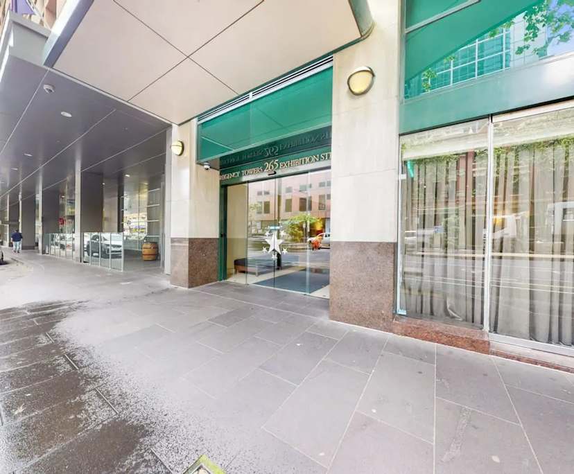 $1,450, Whole-property, 3 bathrooms, Melbourne VIC 3000