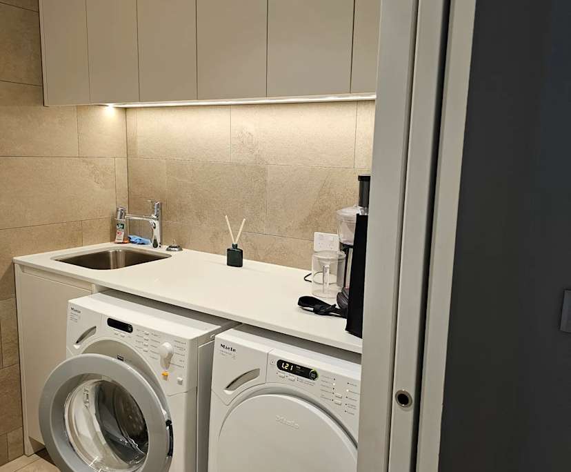 $500, Flatshare, 3 bathrooms, Glenelg SA 5045