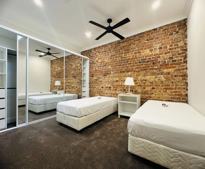 Furnished room in a share house