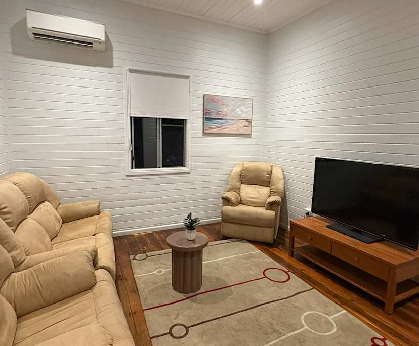 $250, Share-house, 3 rooms, Bundaberg East QLD 4670, Bundaberg East QLD 4670