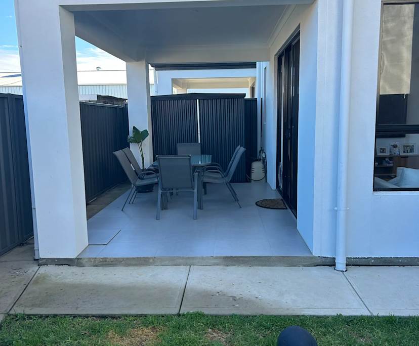 $330, Share-house, 3 bathrooms, Seaton SA 5023