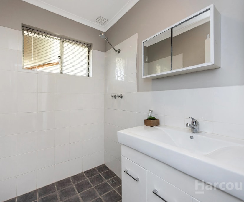 $220, Share-house, 5 bathrooms, Mandurah WA 6210