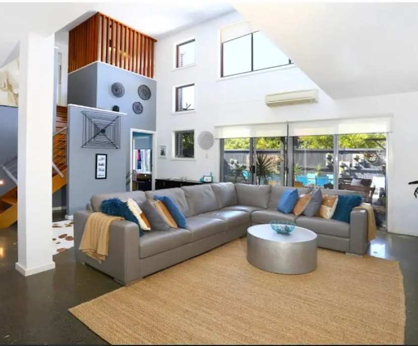 Unfurnished room with own bathroom