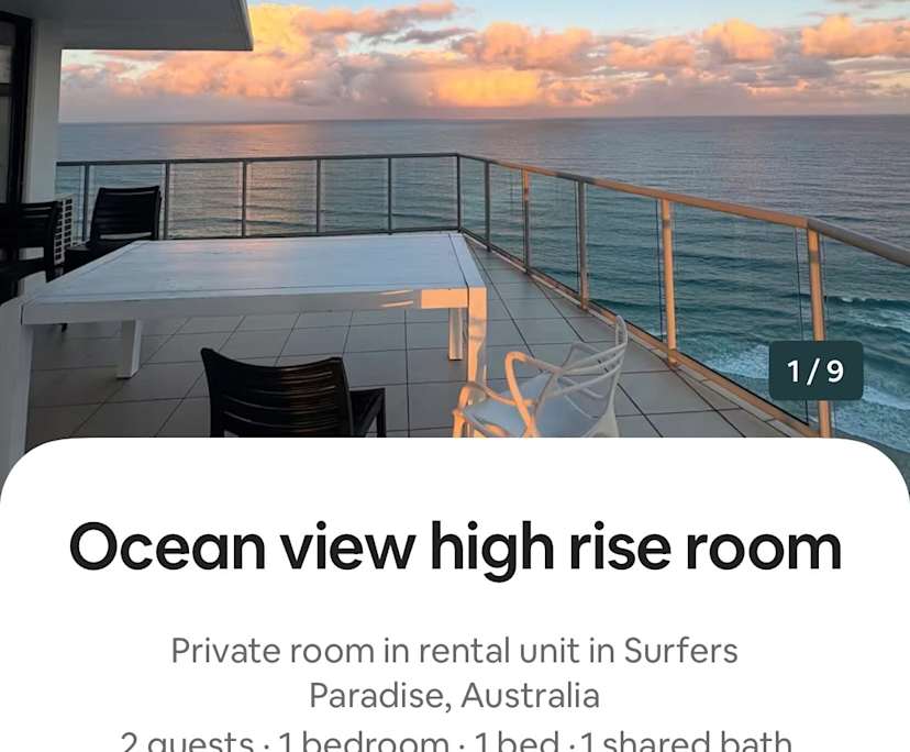Furnished room in a flatshare