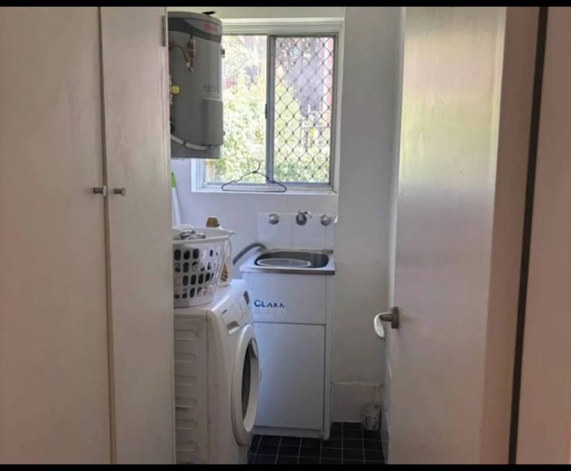 $400, Flatshare, 3 bathrooms, Coogee NSW 2034