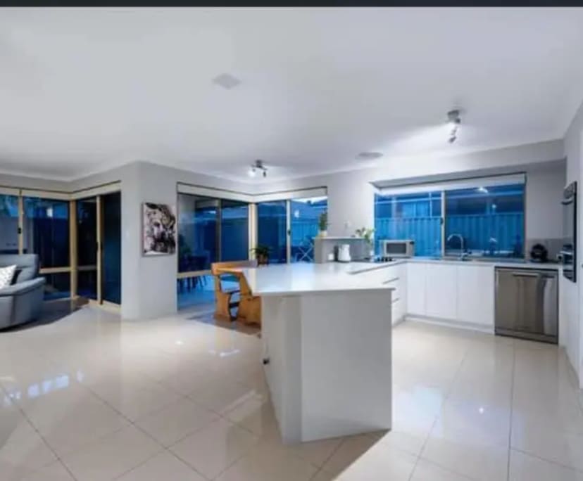 Room for Rent in Palmyra, Perth 250, Unfurnished,...